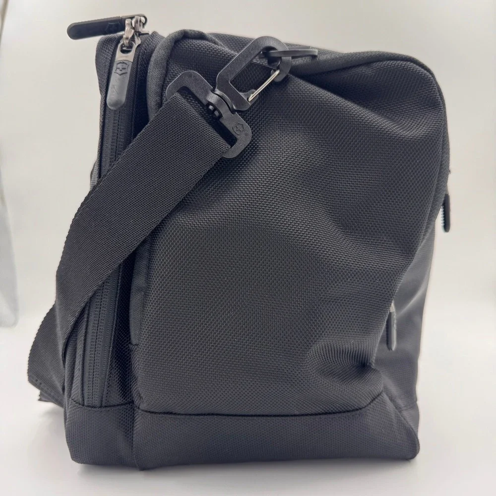 Victorinox werks traveler